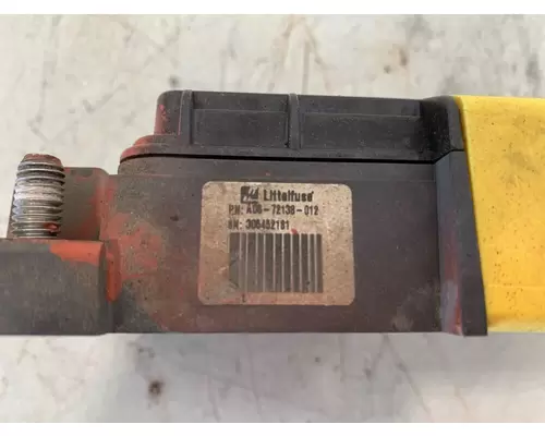 FREIGHTLINER Cascadia Fuse Box