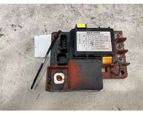 FREIGHTLINER Cascadia Fuse Box