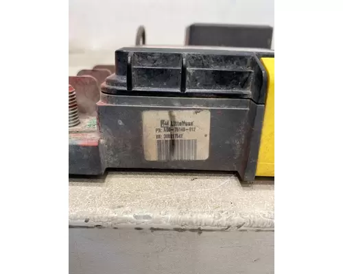 FREIGHTLINER Cascadia Fuse Box