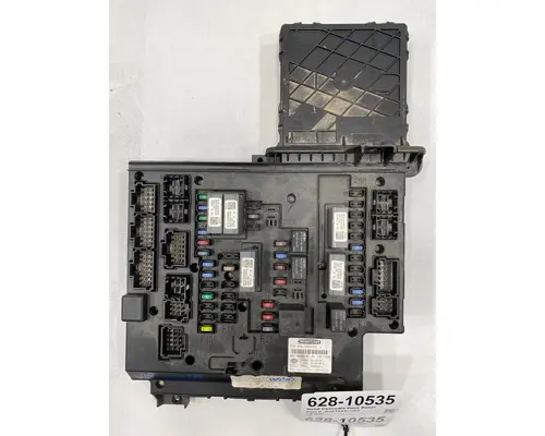 FREIGHTLINER Cascadia Fuse Box