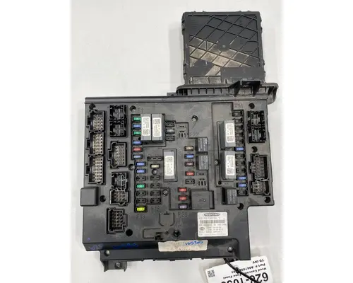 FREIGHTLINER Cascadia Fuse Box
