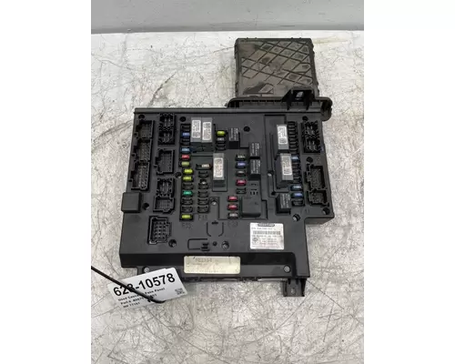 FREIGHTLINER Cascadia Fuse Box