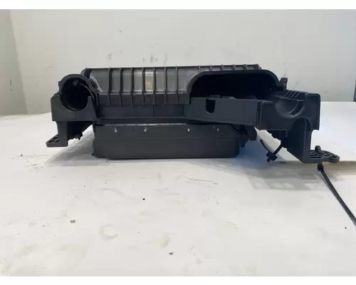 FREIGHTLINER Cascadia Fuse Box