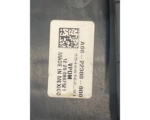 FREIGHTLINER Cascadia Fuse Box