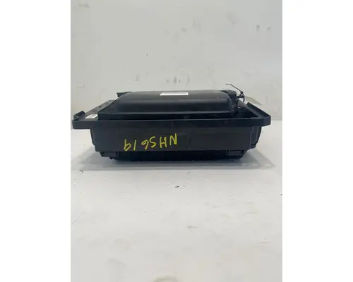 FREIGHTLINER Cascadia Fuse Box