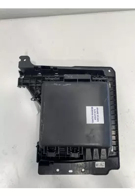 FREIGHTLINER Cascadia Fuse Box