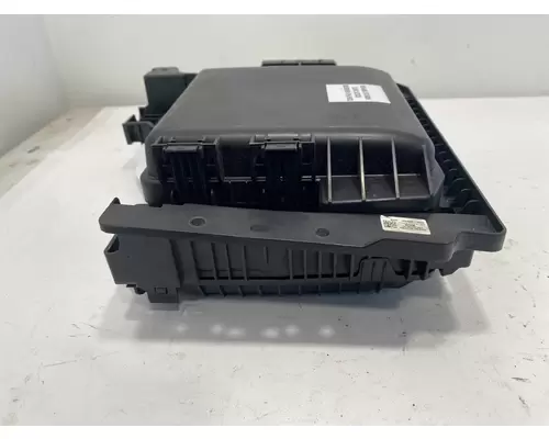 FREIGHTLINER Cascadia Fuse Box