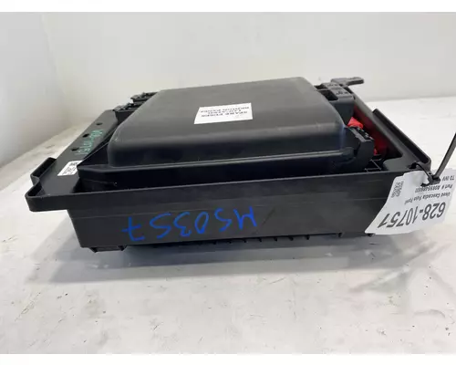 FREIGHTLINER Cascadia Fuse Box