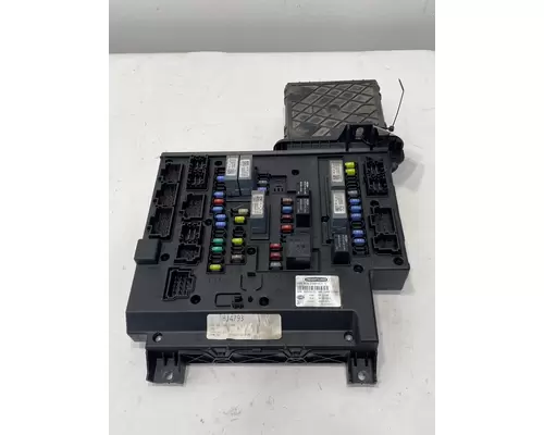 FREIGHTLINER Cascadia Fuse Box