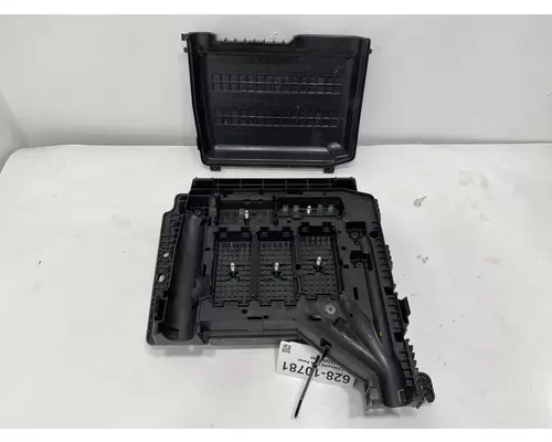 FREIGHTLINER Cascadia Fuse Box