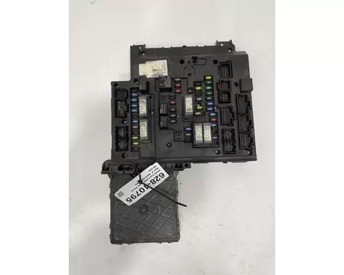 FREIGHTLINER Cascadia Fuse Box