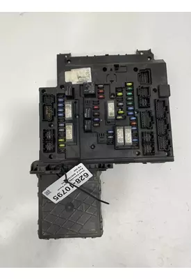FREIGHTLINER Cascadia Fuse Box