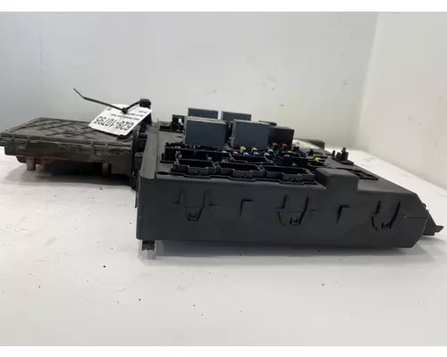 FREIGHTLINER Cascadia Fuse Box