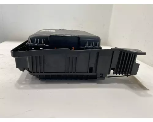 FREIGHTLINER Cascadia Fuse Box