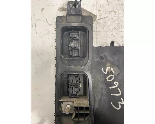 FREIGHTLINER Cascadia Fuse Box