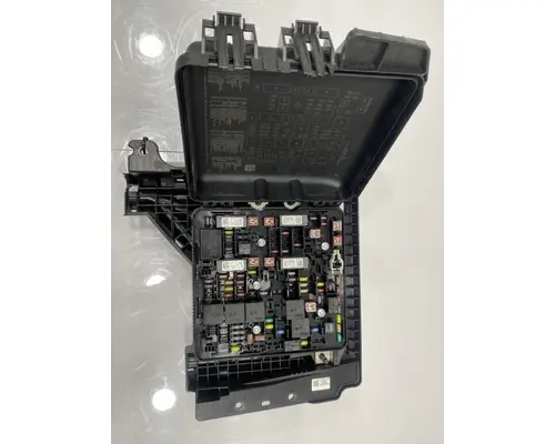 FREIGHTLINER Cascadia Fuse Box