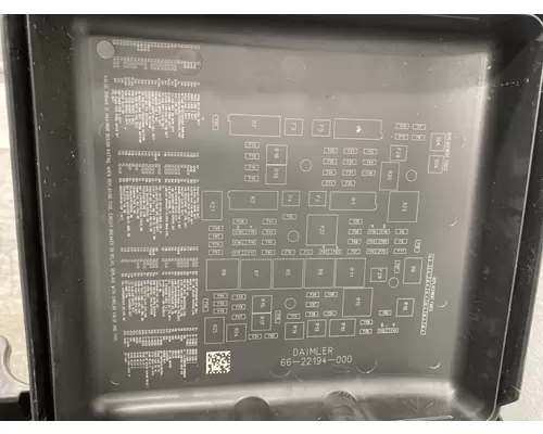 FREIGHTLINER Cascadia Fuse Box