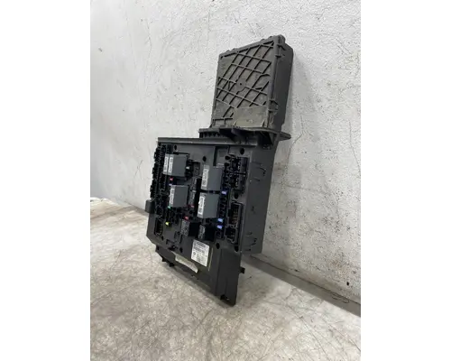 FREIGHTLINER Cascadia Fuse Box