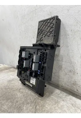 FREIGHTLINER Cascadia Fuse Box