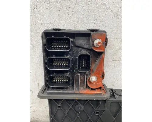 FREIGHTLINER Cascadia Fuse Box
