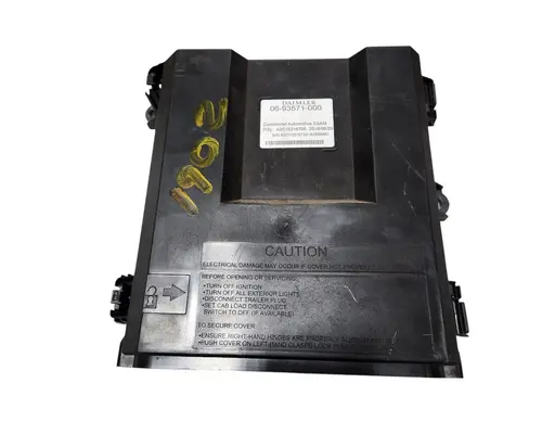 FREIGHTLINER Cascadia Fuse Box