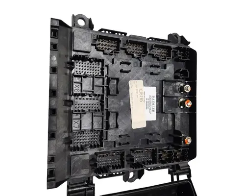 FREIGHTLINER Cascadia Fuse Box