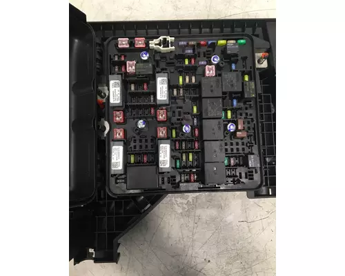 FREIGHTLINER Cascadia Fuse Panel