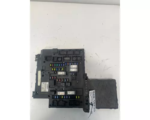 FREIGHTLINER Cascadia Fuse Panel