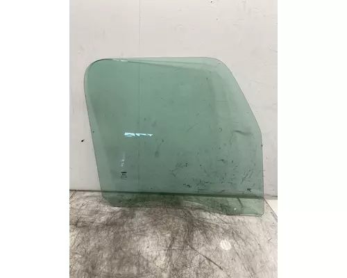 FREIGHTLINER Cascadia Glass