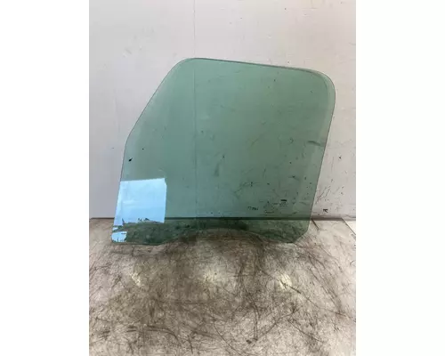 FREIGHTLINER Cascadia Glass