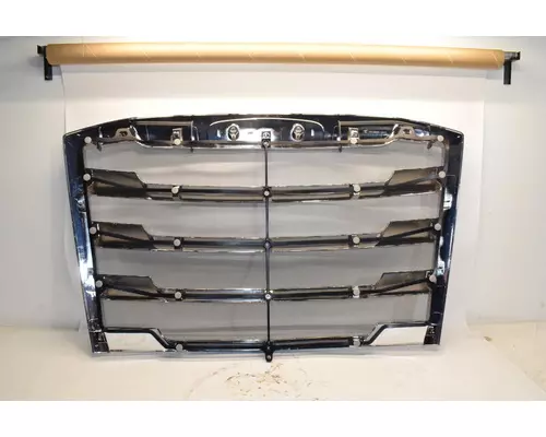 FREIGHTLINER Cascadia Grille