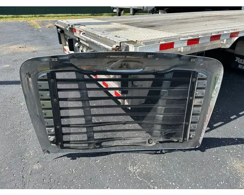 FREIGHTLINER Cascadia Grille