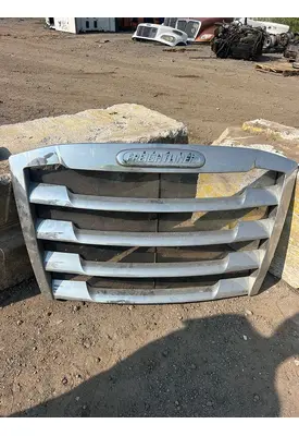 FREIGHTLINER Cascadia Grille