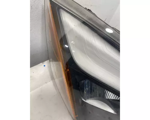 FREIGHTLINER Cascadia Headlamp Assembly