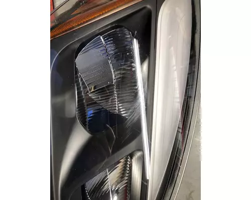 FREIGHTLINER Cascadia Headlamp Assembly