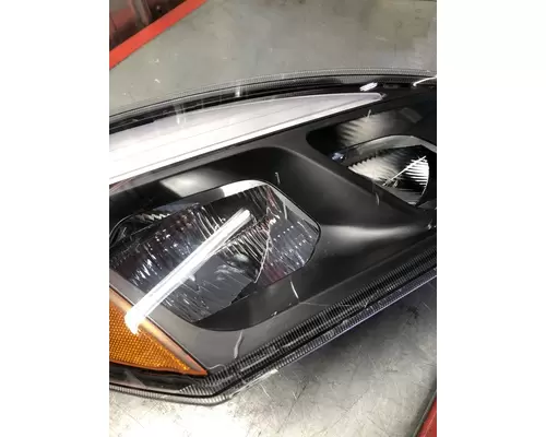 FREIGHTLINER Cascadia Headlamp Assembly