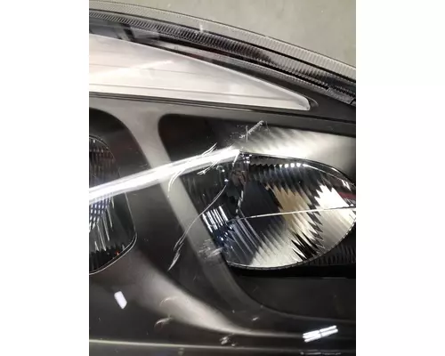 FREIGHTLINER Cascadia Headlamp Assembly