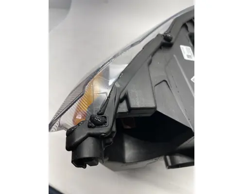 FREIGHTLINER Cascadia Headlamp Assembly