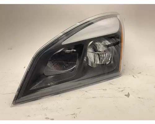 FREIGHTLINER Cascadia Headlamp Assembly