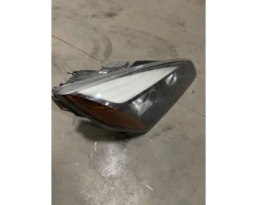 FREIGHTLINER Cascadia Headlamp Assembly
