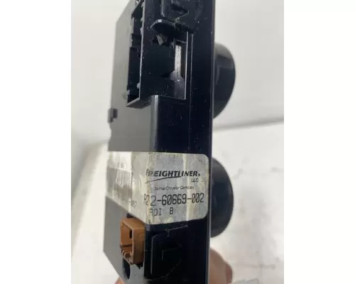 FREIGHTLINER Cascadia Heater or Air Conditioner Parts, Misc.