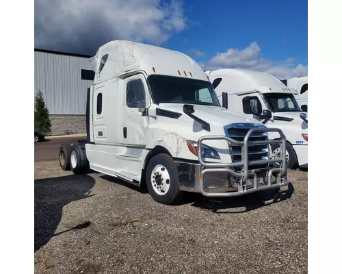 FREIGHTLINER Cascadia Heavy Trucks