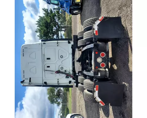 FREIGHTLINER Cascadia Heavy Trucks