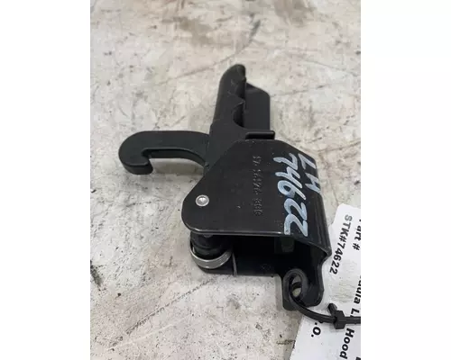 FREIGHTLINER Cascadia Hood Latch