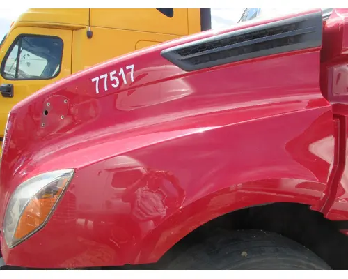 FREIGHTLINER Cascadia Hood
