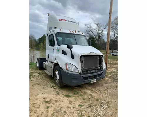 FREIGHTLINER Cascadia Hood