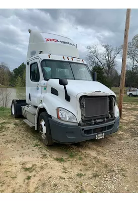 FREIGHTLINER Cascadia Hood