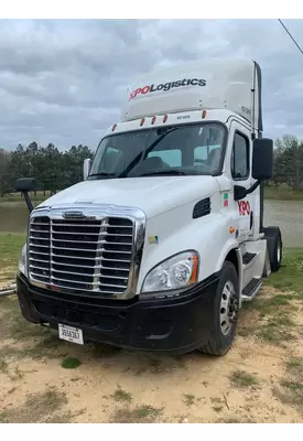 FREIGHTLINER Cascadia Hood