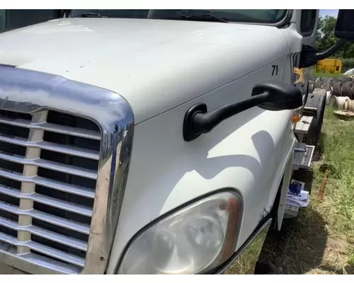 FREIGHTLINER Cascadia Hood