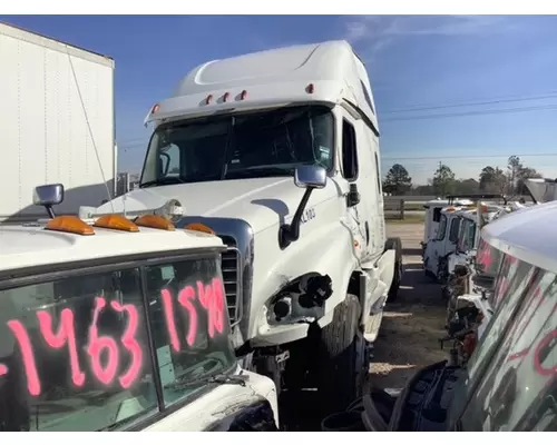 FREIGHTLINER Cascadia Hood